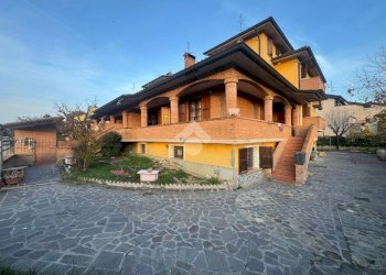 Porzione di casa Via Gaio Valerio Catullo, Reggio nell'Emilia - foto 2