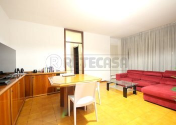 IMG_0002-001.JPG - Appartamento Viale X Martiri, Vicenza - foto 1