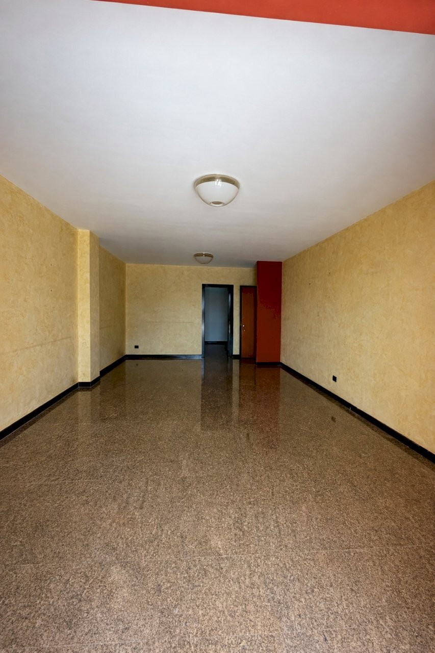 soggiorno - Quadrilocale Via Ugo Foscolo Poeta, Monopoli - foto 1