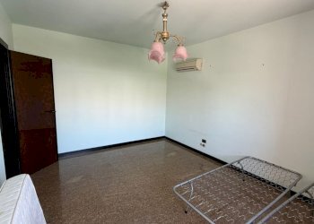 vano letto - Quadrilocale Via Ugo Foscolo Poeta, Monopoli - foto 8