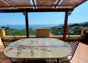 20250618_154420-1-1024x826.jpg - Villa Strada Villetta 9797, Sanremo - foto 10