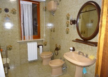bagno principale - Independent house Corinaldo - photo 19