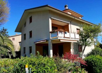 esterno - Independent house Corinaldo - photo 1