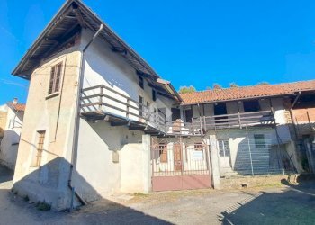 Casa semi indipendente Frazione Piletta, Magnano - foto 1
