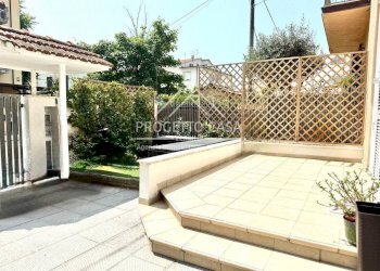 Foto 1 - Independent house via vittorio veneto, Camaiore - photo 1