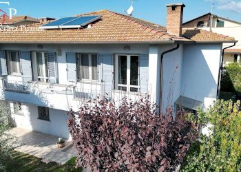 Foto 10 - Villa via Carlo Ginori
 
10, Cecina - foto 10