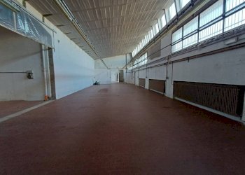 Interno non residenziale - Shed via Umbria, Carpi - photo 1