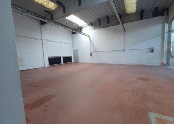 Magazzino - Shed via Umbria, Carpi - photo 13