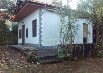 Giardino - Villa via Sole e Mare, 22, Ceriale - foto 3