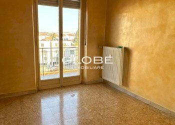 Soggiorno - Quadrilocale via Vittorio Veneto, Ciriè - foto 11