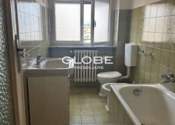 Bagno - Quadrilocale via Vittorio Veneto, Ciriè - foto 13