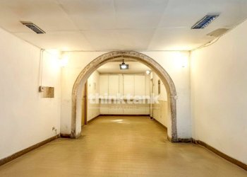 Foto 2 - Attività Commerciale Via Vittorio Veneto, Siracusa - foto 2