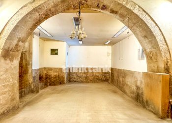 Foto 3 - Attività Commerciale Via Vittorio Veneto, Siracusa - foto 3