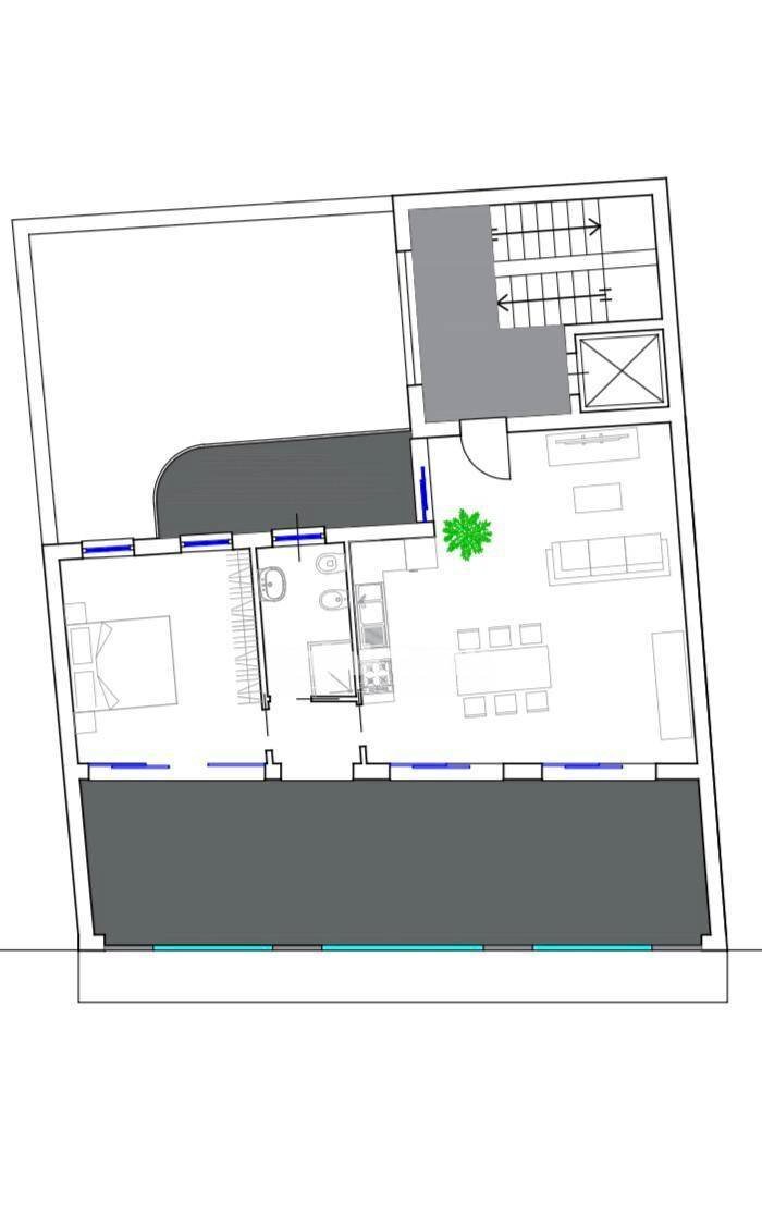 Foto 7 - Trilocale Via Menza
 
13, Catania - planimetria 1