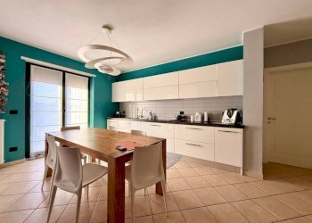 Cucina - Quadrilocale via Racconigi, 48, Casalgrasso - foto 3