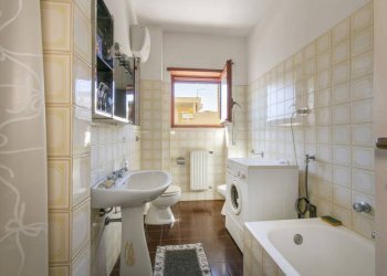 Bagno - Three-room apartment via Pinetella, 27, Anzio - photo 12