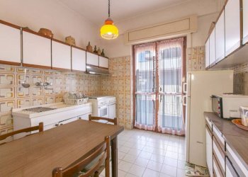 Cucina - Trilocale via Santa Barbara, 139, Nettuno - foto 5