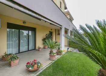 Giardino - Villa via dei Mughetti, 7, Nettuno - photo 1