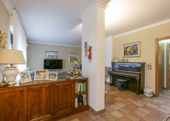 Salone - Villa via dei Mughetti, 7, Nettuno - foto 9