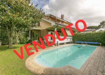 Piscina - Villa via dei Garofani, 4, Anzio - photo 1