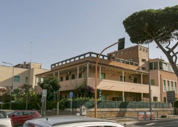 Facciata - Appartamento viale Mencacci, 2, Anzio - foto 2