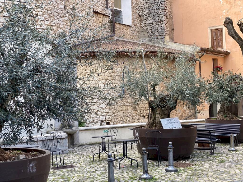 Dettagli - Four-room apartment vicolo Bono, Sonnino - photo 1