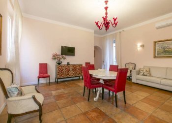 Angolo cottura - Quadrilocale via Collina, 24, Roma (zona Centro Storico) - foto 2