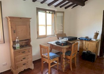 Salone - Two-room apartment piazza de' Renzi, 13, Roma (neighborhood Trastevere) - photo 3