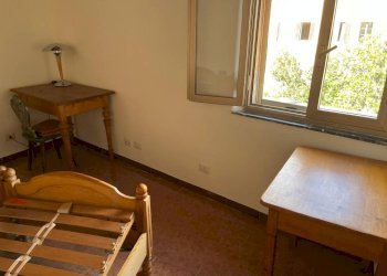Camera da letto - Two-room apartment piazza de' Renzi, 13, Roma (neighborhood Trastevere) - photo 8