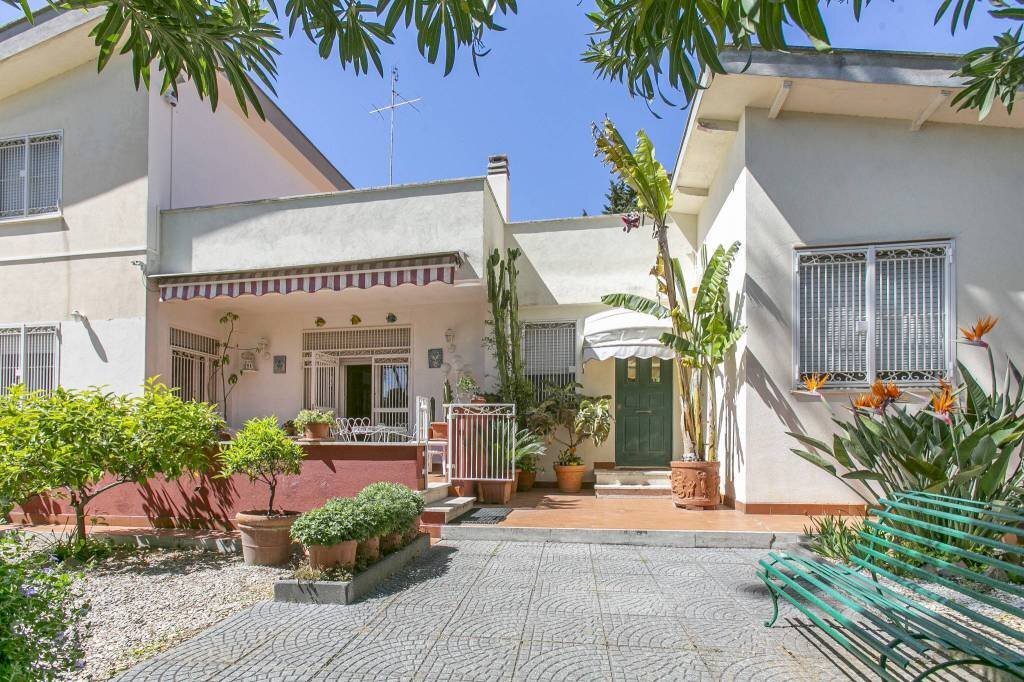 Facciata - Villa via dei Ciclopi, 7, Anzio - photo 3