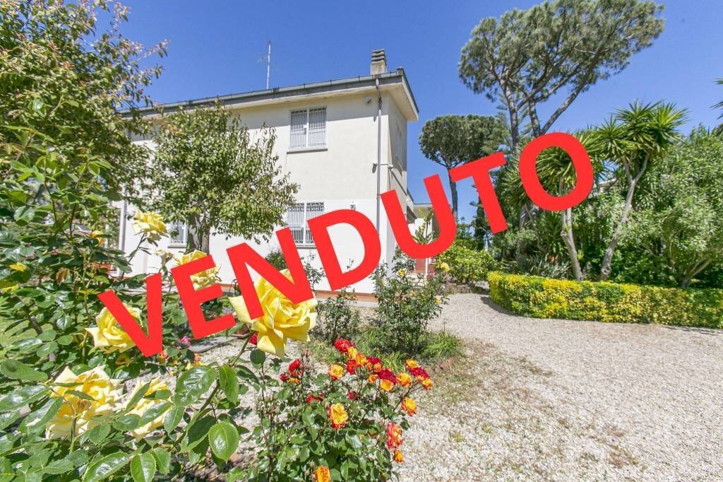 Facciata - Villa via dei Ciclopi, 7, Anzio - photo 1