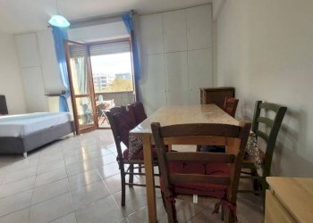 Salone - Monolocale via Fratelli Bandiera, 29, Pomezia - foto 4