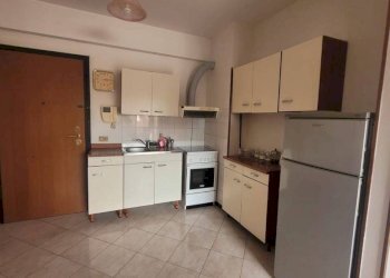 Cucina - Monolocale via Fratelli Bandiera, 29, Pomezia - foto 10