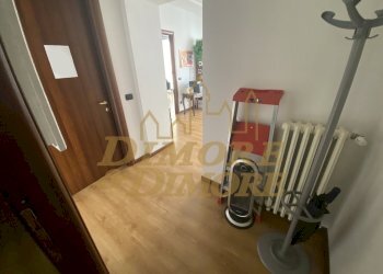 IMG_6166.JPG - Office Varese - photo 8