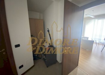 IMG_6174.JPG - Office Varese - photo 16