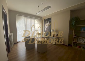 IMG_6179.JPG - Office Varese - photo 21