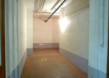 Box Via Giovanni Schiaparelli, 20, Cuneo (zona Cuneo Nuova) - foto 1