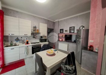 Quadrilocale Via Sergio Piombelli, Genova (zona Certosa) - foto 4