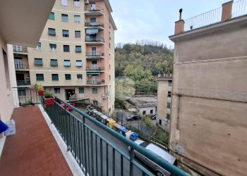 Quadrilocale Via Sergio Piombelli, Genova (zona Certosa) - foto 1