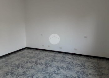 Apartment Viale Santuario, Valenza - photo 11