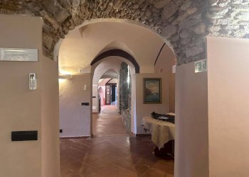 Commercial Activity Santo Stefano al Mare - photo 4