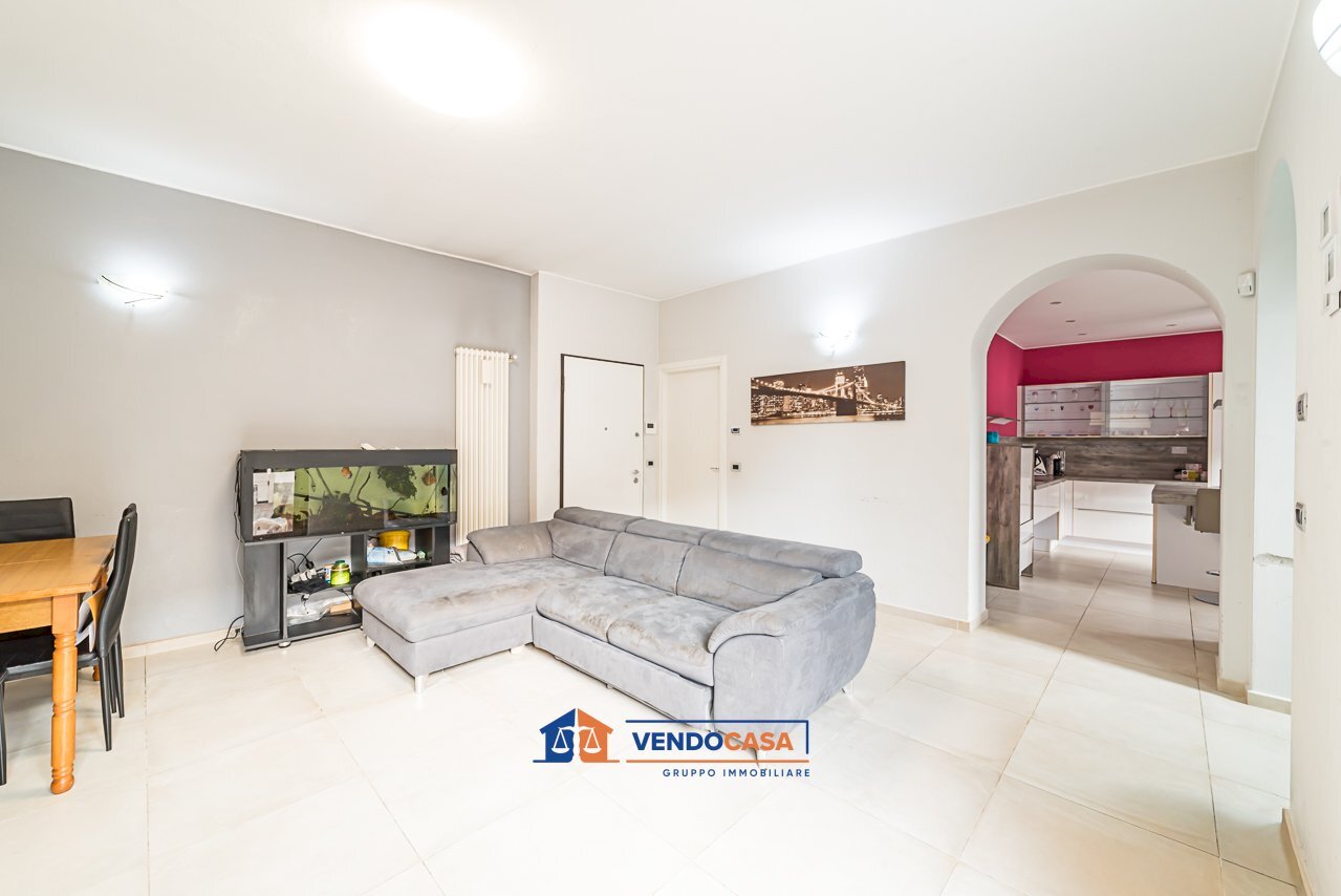 Independent house Moretta - photo 1