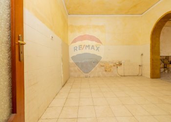 Stanza vuota - Casa indipendente via E. A. Mario 1 Trav.
 
12, Casoria - foto 12