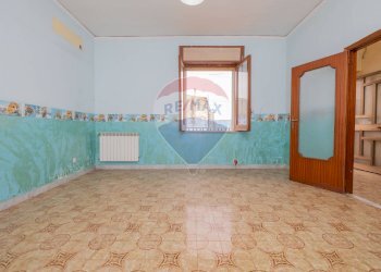 Stanza vuota - Casa indipendente via E. A. Mario 1 Trav.
 
12, Casoria - foto 17