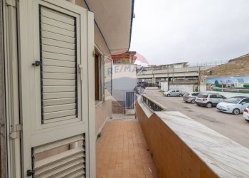 Balcone - Casa indipendente via E. A. Mario 1 Trav.
 
12, Casoria - foto 22