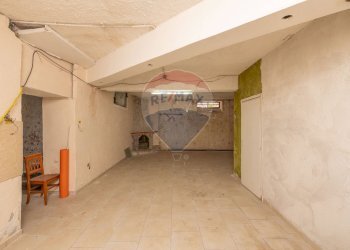 Parcheggio - Casa indipendente via E. A. Mario 1 Trav.
 
12, Casoria - foto 24