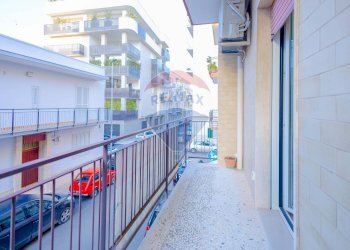 Balcone - Trilocale Via Carrara
 
29, Bitonto - foto 13
