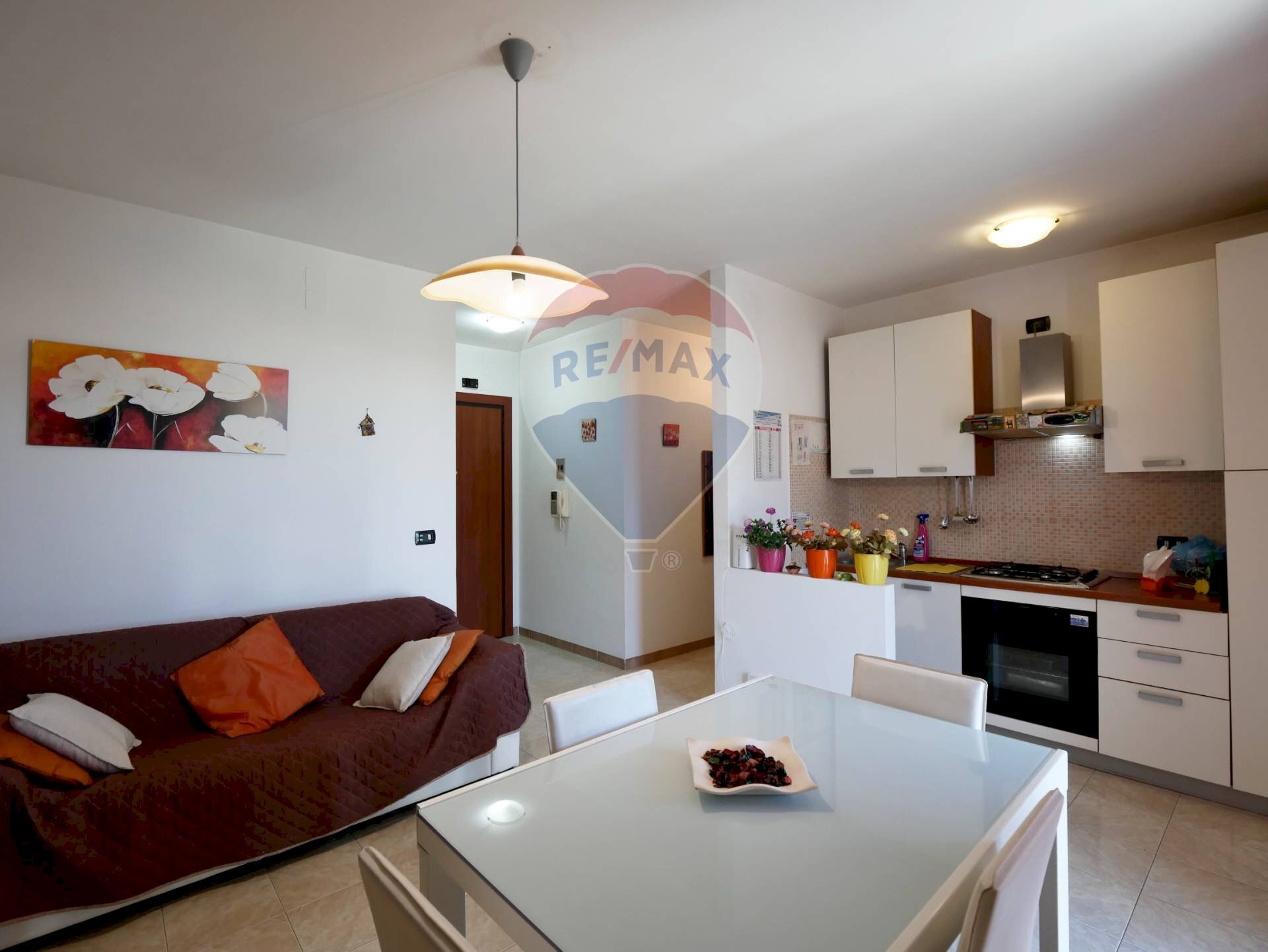 Sala da pranzo - Bilocale Via Minervini
 
6, Bari - foto 1