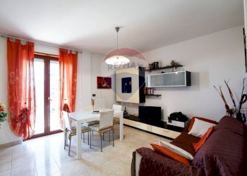 Sala da pranzo - Bilocale Via Minervini
 
6, Bari - foto 4