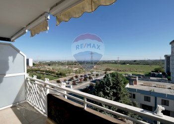 Balcone - Bilocale Via Minervini
 
6, Bari - foto 13